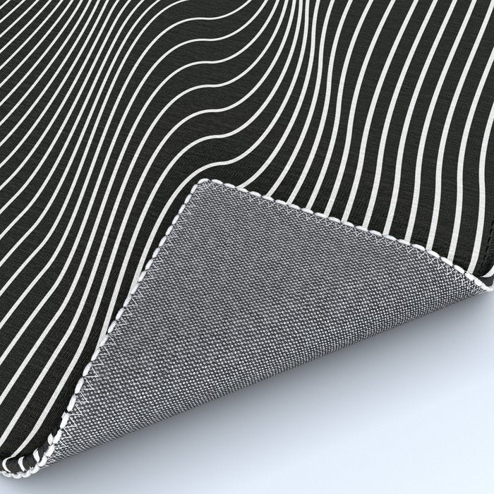 Minimal curves black Rug Gallery Image 4