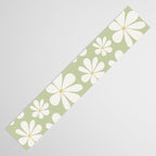 Retro Daisy Pattern - Pastel Green Table Runner Gallery Image 3