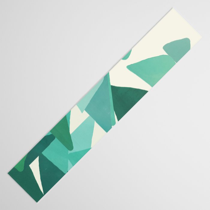Green Colored Triangles Table Runner Gallery Image 3
