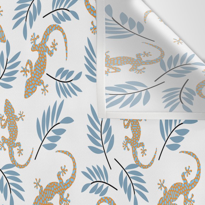 Gecko Meeting Wall Tapestry Gallery Image 3