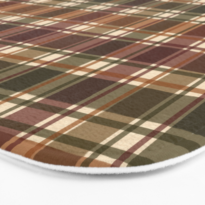 Cozy Vintage Plaid Bath Mat Gallery Image 3