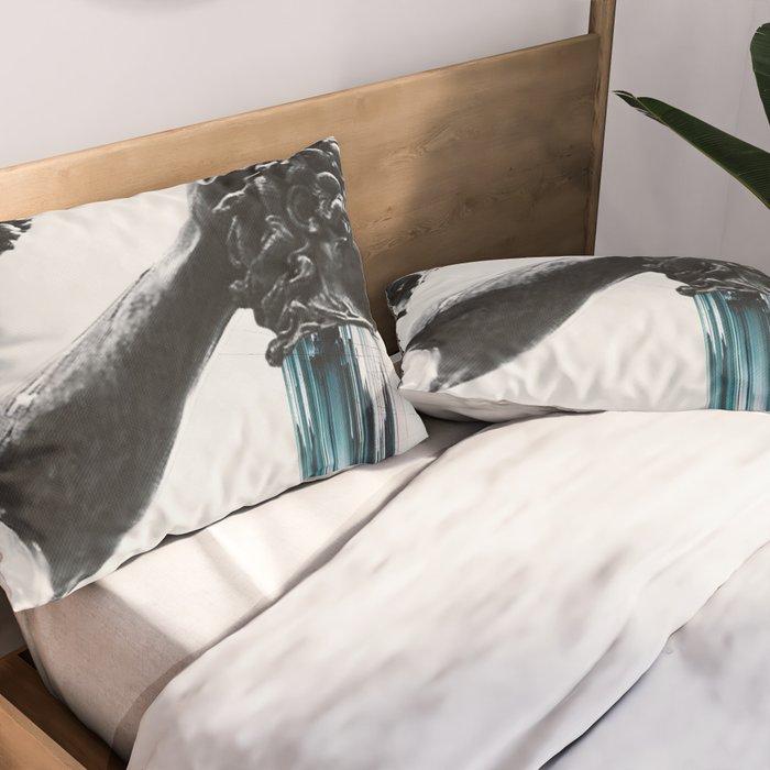 Perseus and  Medusa Pillow Sham Gallery Image 2