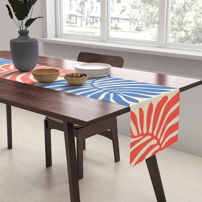 Abstract organic nature plant leaf pattern Table Runner Gallery Image 2