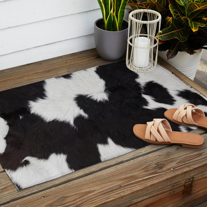 Black Cowhide, Cow Skin Print Pattern, Modern Cowhide Faux Leather Outdoor Rug Gallery Image 2