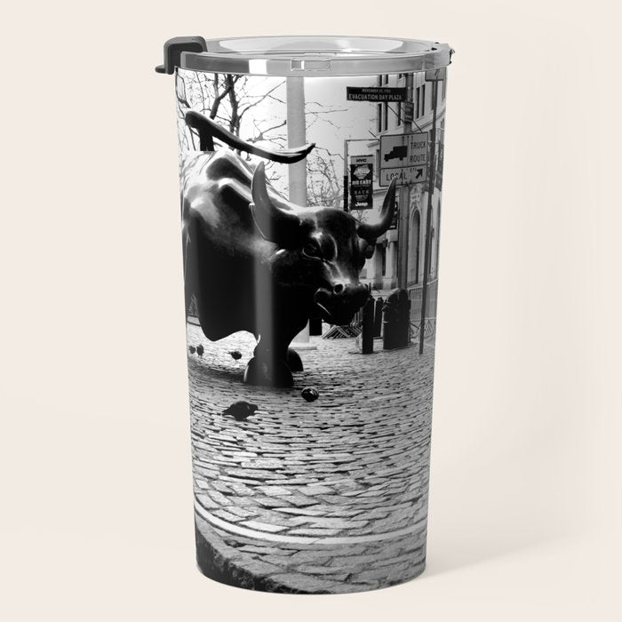 Fearless Girl and the Charging Bull Travel Mug Gallery Image 3