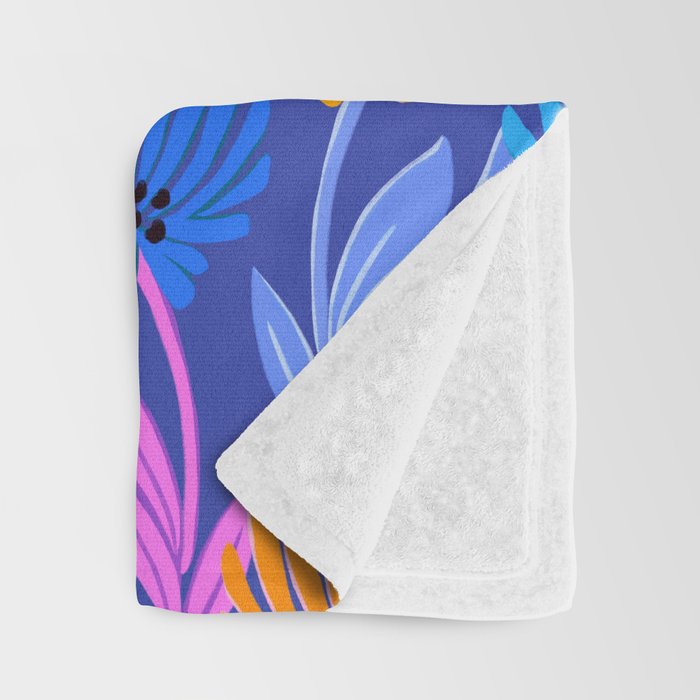 Rainbow Wildflower Floral Pattern Throw Blanket Gallery Image 3