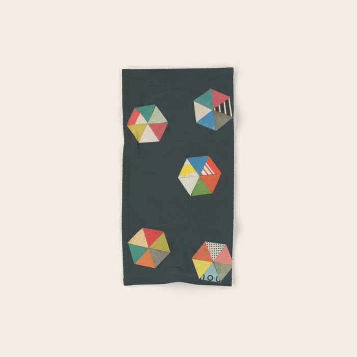 Paper Shapes Bath Towel Gallery Image 1