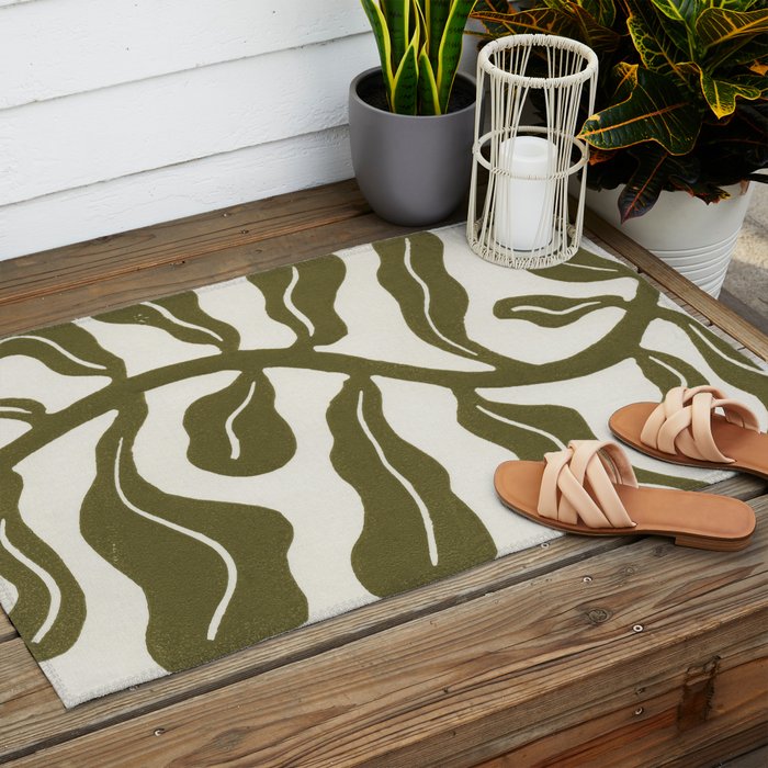 Wind-kissed Plant / Olive Green Outdoor Rug Gallery Image 2