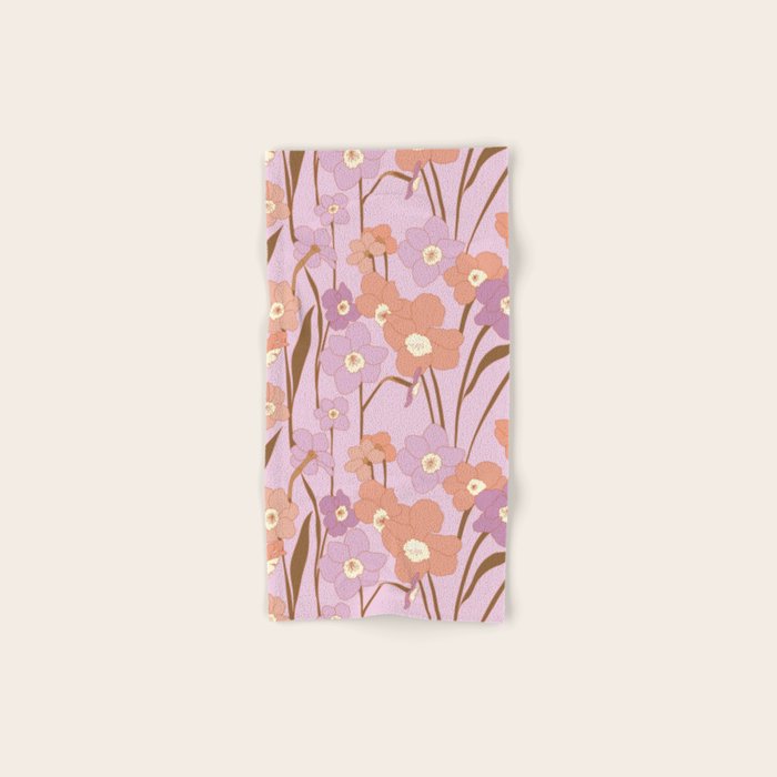 Purple Daffodil Pattern Bath Towel Gallery Image 1
