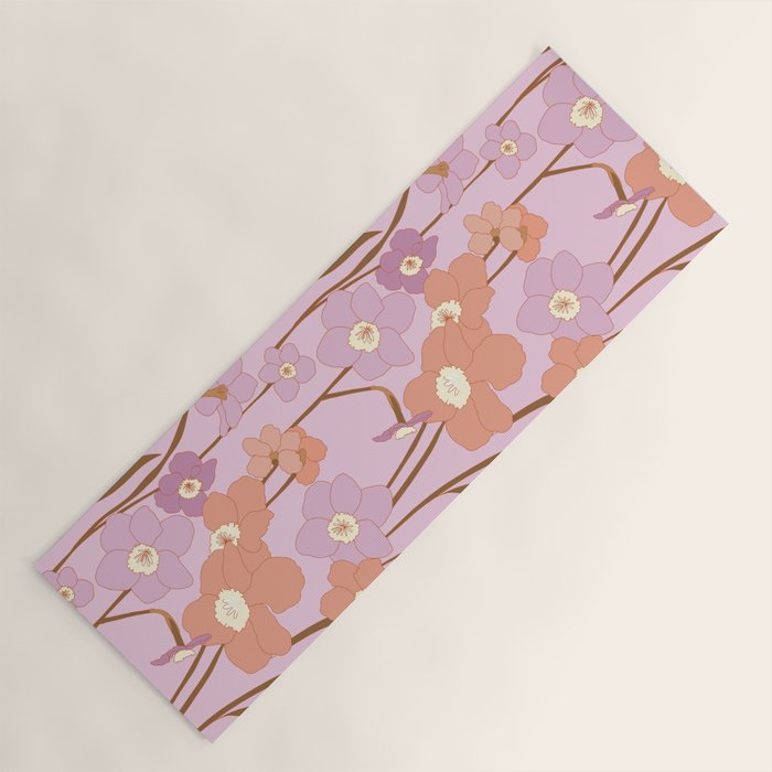 Purple Daffodil Pattern Yoga Mat Gallery Image 1