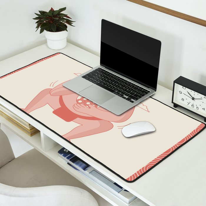 Sumo eating Ramen Desk Mat Gallery Image 2