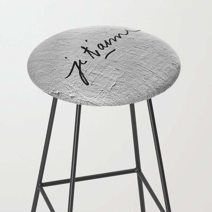 Je t'aime - Love Graffiti Art Print in France - Romantic Bedroom Decor Stool Gallery Image 2