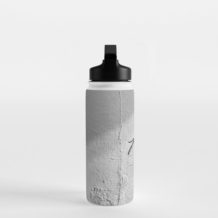 Je t'aime - Love Graffiti Art Print in France - Romantic Bedroom Decor Water Bottle Gallery Image 3