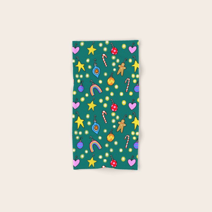 Decked Out Tree Bath Towel Gallery Image 1