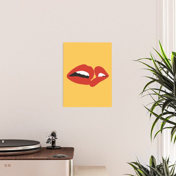 Kiss 01 Poster Gallery Image 2