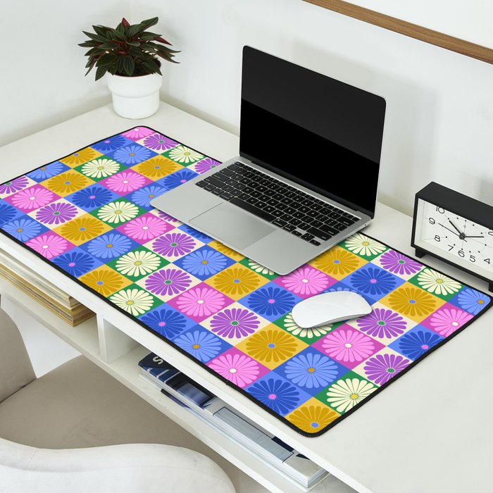 Retro Flowers Check Pattern XIV Desk Mat Gallery Image 2