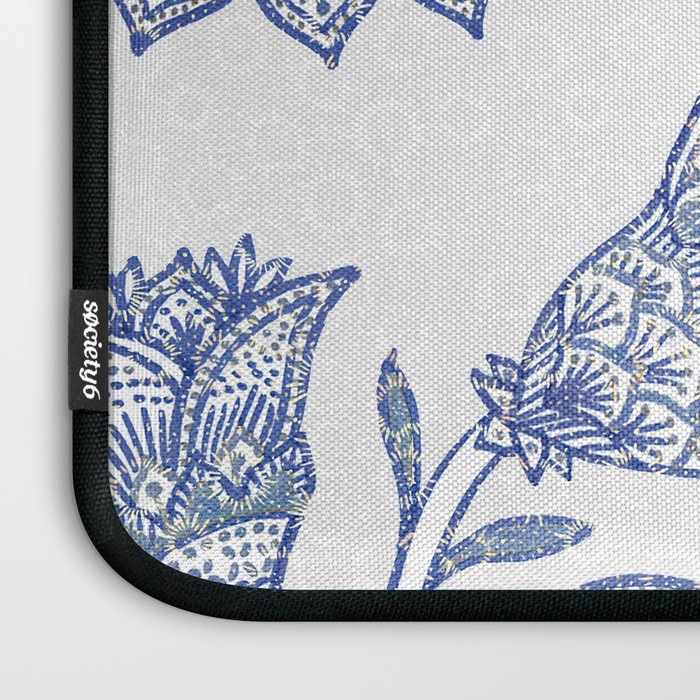 Oriental classic floral paisley - Delft Blue Laptop Sleeve Gallery Image 3