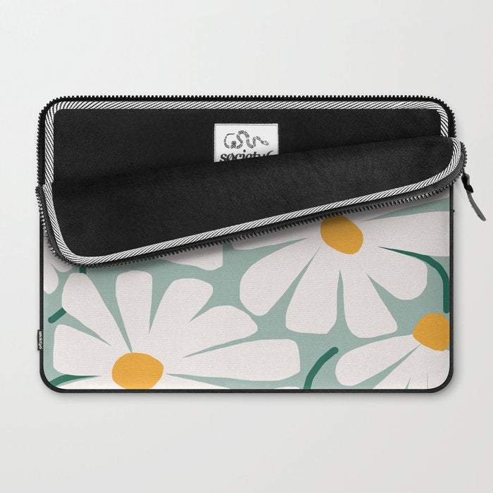 Daisy fresh Laptop Sleeve Gallery Image 2