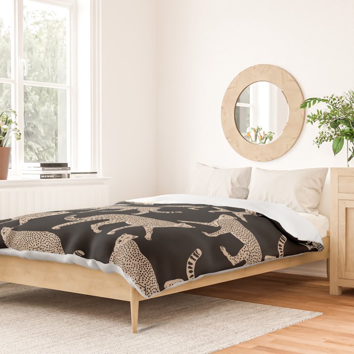 Walking Cheetahs 9 Duvet Cover Gallery Image 2