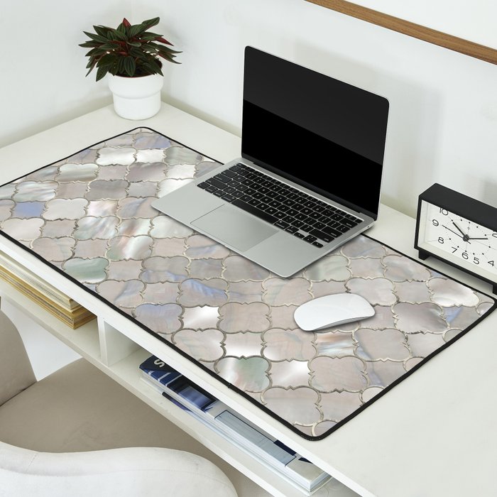 Quatrefoil Moroccan Pattern Mother of Pearl Desk Mat Gallery Image 2