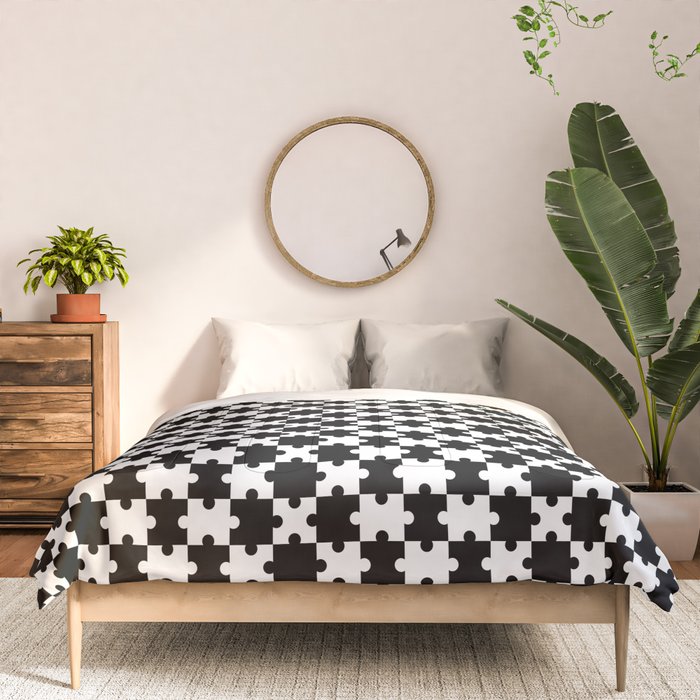 Black and white puzzle piece shape pattern Comforter Gallery Image 3
