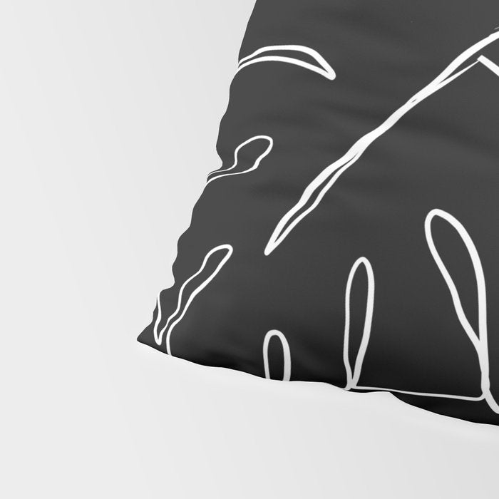 Monstera minimal - black Pillow Sham Gallery Image 4