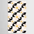 Black and White Checkered Daisy pattern  Tablecloth Gallery Image 2