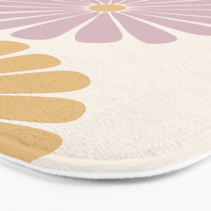 Retro Summer Daisies III Bath Mat Gallery Image 3