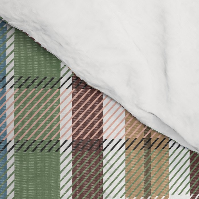 Wilderness Plaid Cozy Heirloom Multi Comforter Gallery Image 4