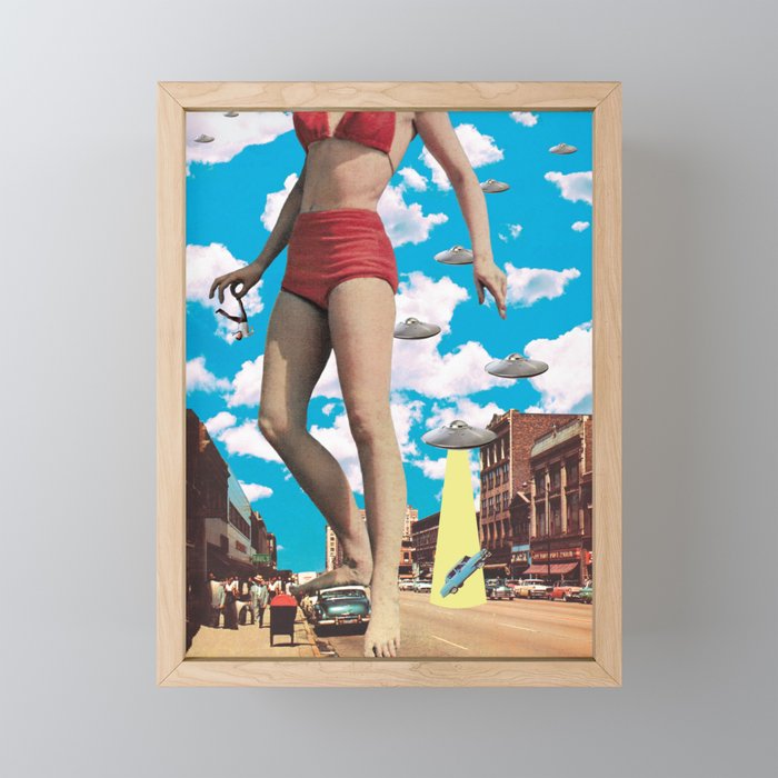 She's arrived (Giant woman & UFO) Mini Art Print Gallery Image 1
