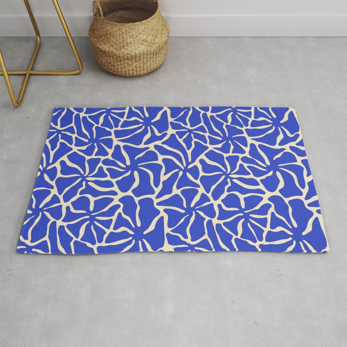 Abstract blue flower pattern Rug Gallery Image 1