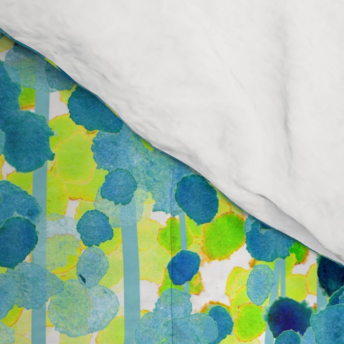 Cat in the garden under willow tree Comforter Gallery Image 4