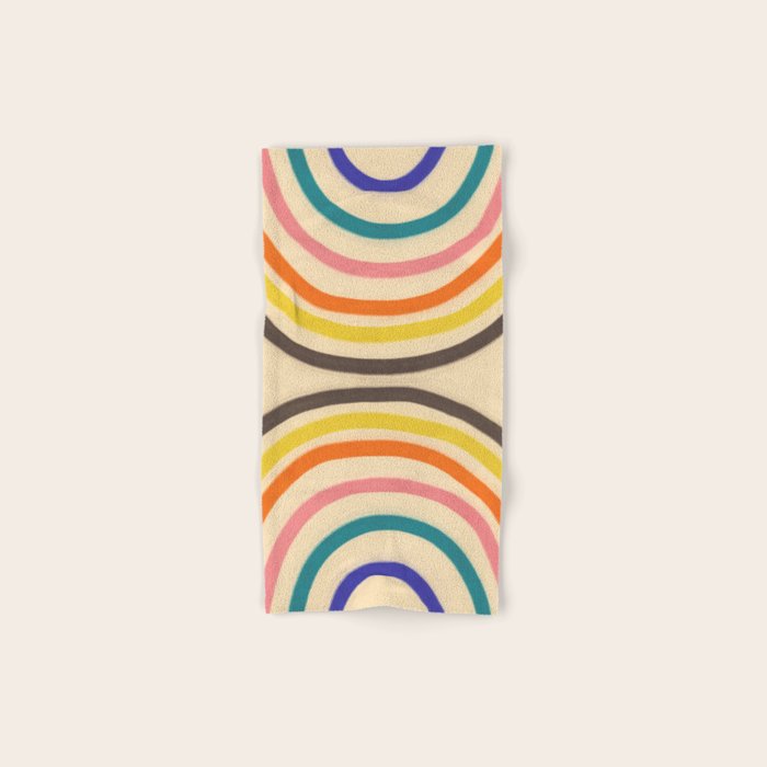 Chasing rainbows Bath Towel Gallery Image 1