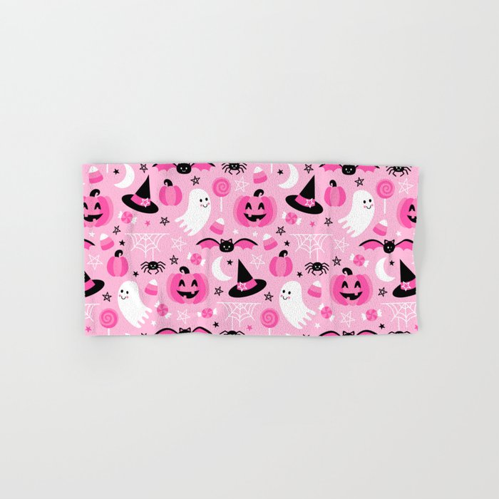 Spooky Cute Halloween Bath Towel Gallery Image 1