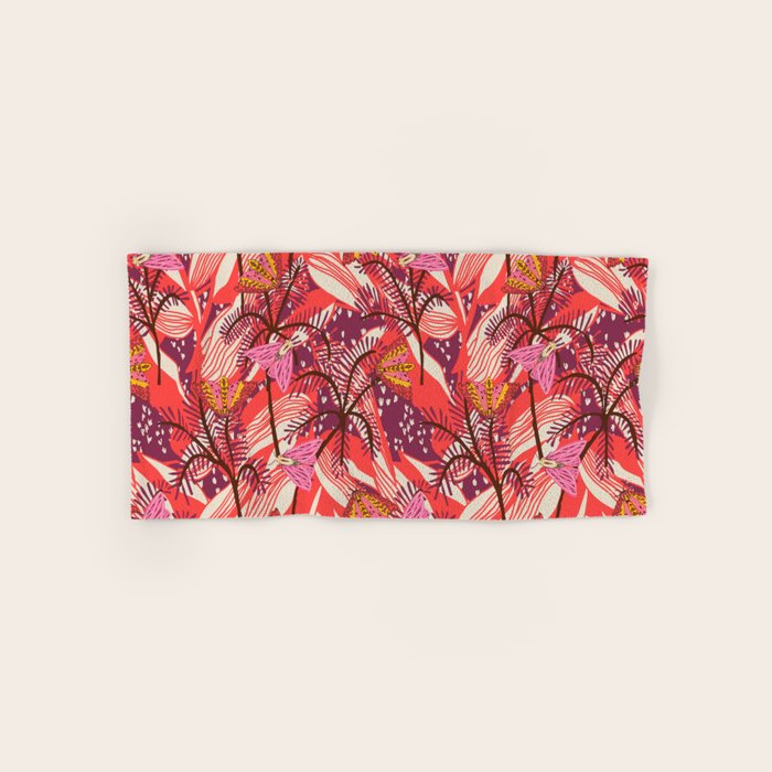 BAZAAR FETE MOTH Bath Towel Gallery Image 1