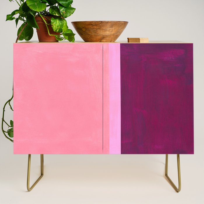 Lipgloss  Credenza Gallery Image 1