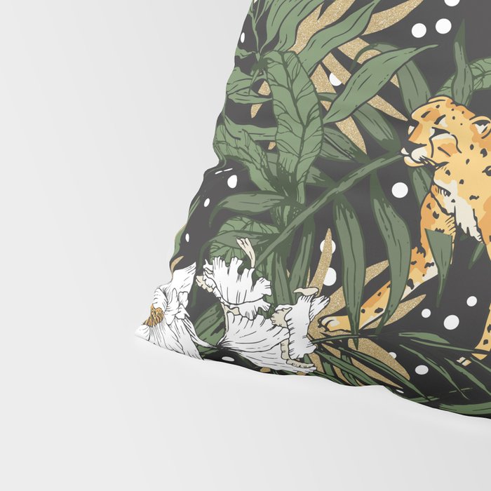 Cheetah in the glamorous nocturnal jungle Pillow Sham Gallery Image 4