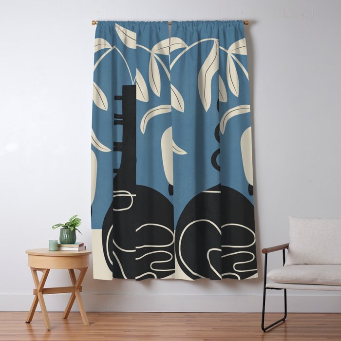 Quiet Elegance 2 Window Curtain Gallery Image 1