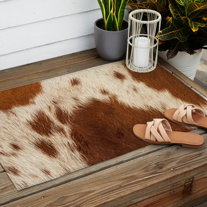 Cowhide Farmhouse Decor Outdoor Rug Gallery Image 2