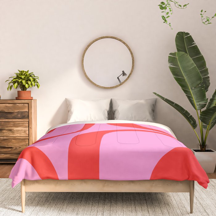 Retro Groove Abstract Pattern in Preppy Pink and Red Comforter Gallery Image 3