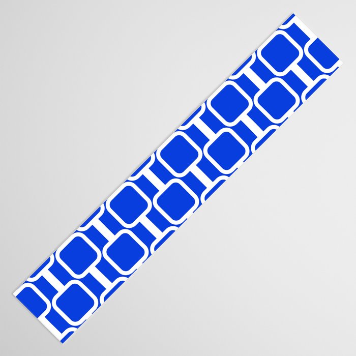Royal Blue Mod Links Midcentury Modern Geometric Pattern Table Runner Gallery Image 3