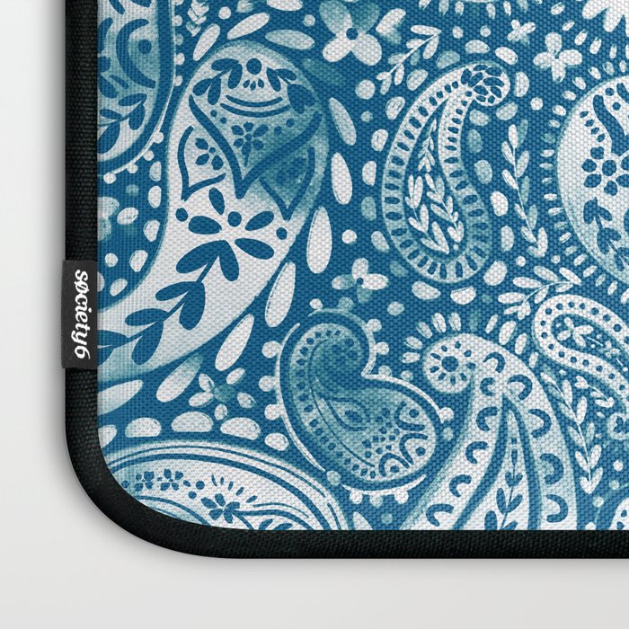 Paisley Indigo Nature Swirls Laptop Sleeve Gallery Image 3