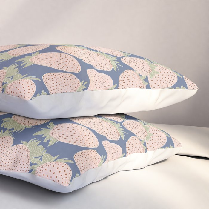 Des Fraises in Denim Pillow Sham Gallery Image 3