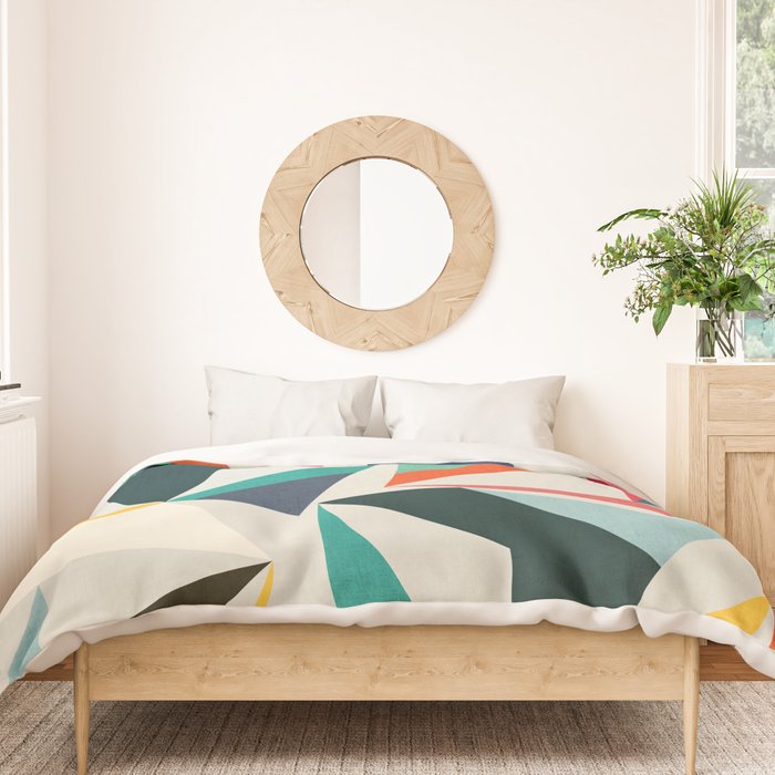 Collection of pointy summit Duvet Cover Gallery Image 3