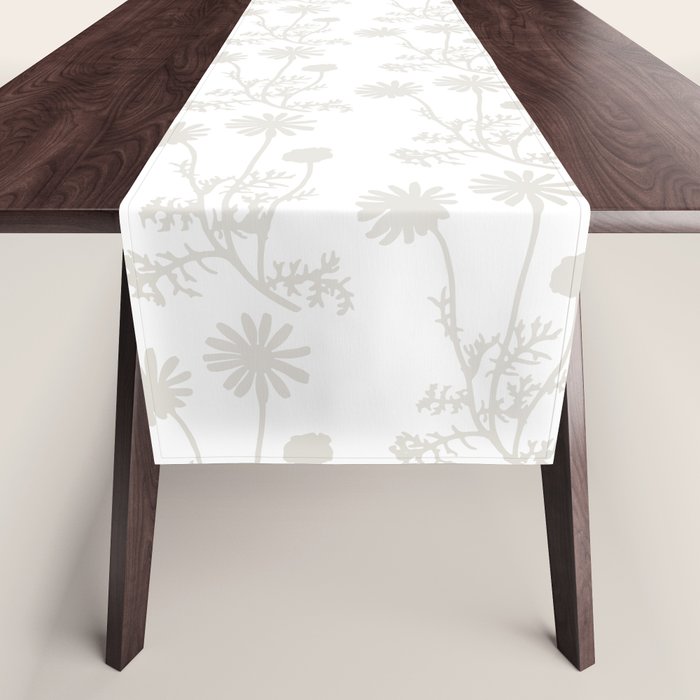 White Floral Botanical Wild Daisies Cottage Pattern Petite Table Runner Gallery Image 1