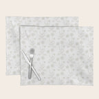 White Floral Botanical Wild Daisies Cottage Pattern Petite Placemat Gallery Image 1