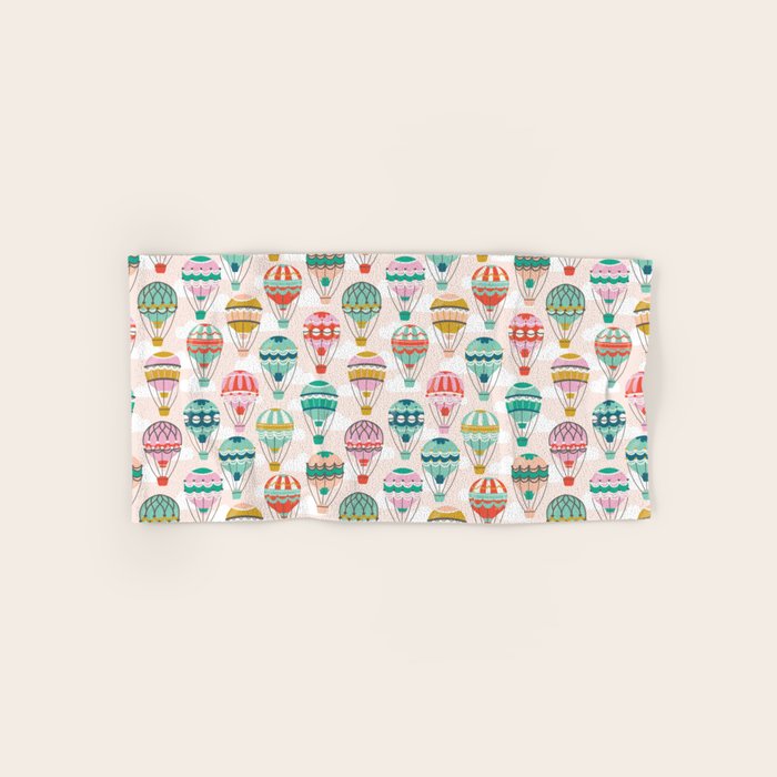 Hot Air Balloons Bath Towel Gallery Image 1