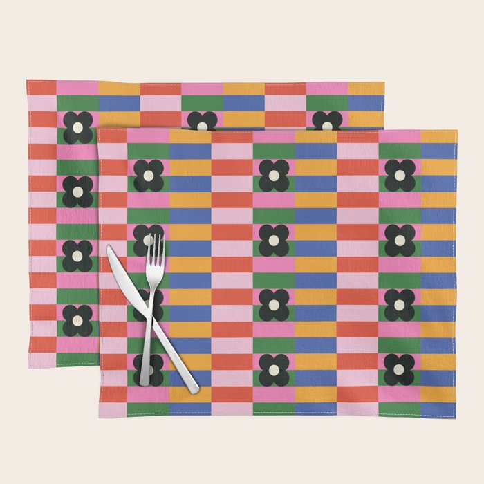 Mod Color Blocked Flower Pattern Placemat Gallery Image 1