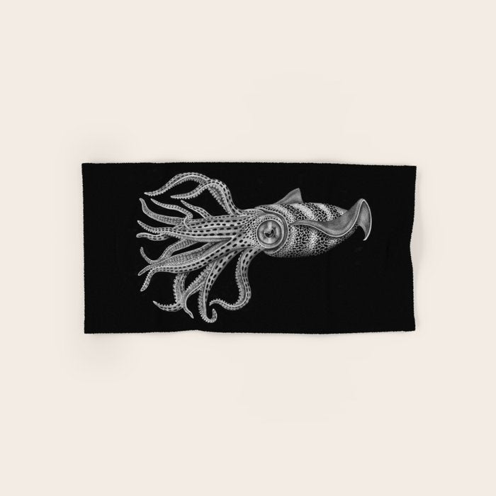 Squid Bath Towel Gallery Image 1