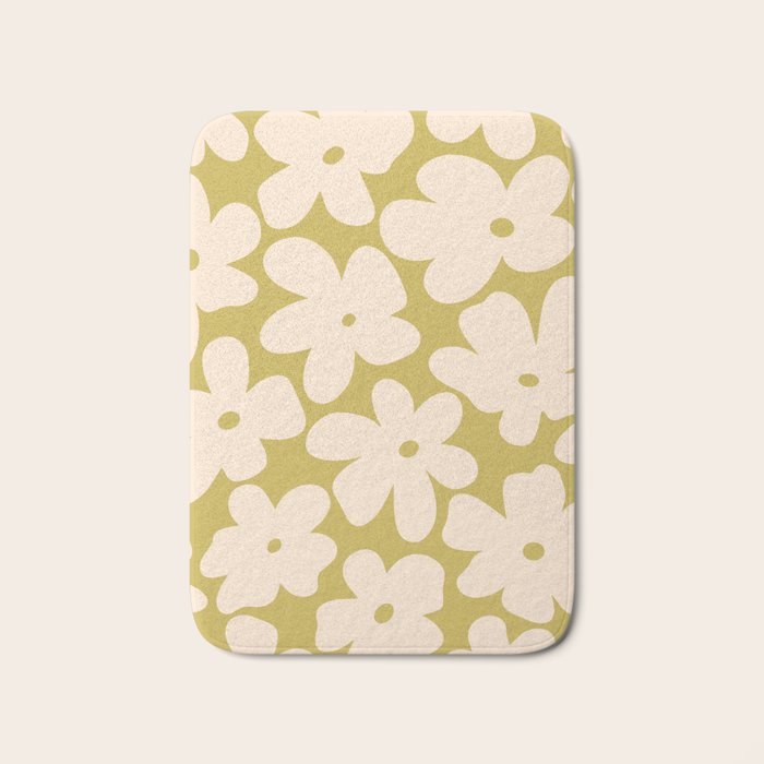Yellow and Cream - 70's Daisy Bath Mat Gallery Image 1